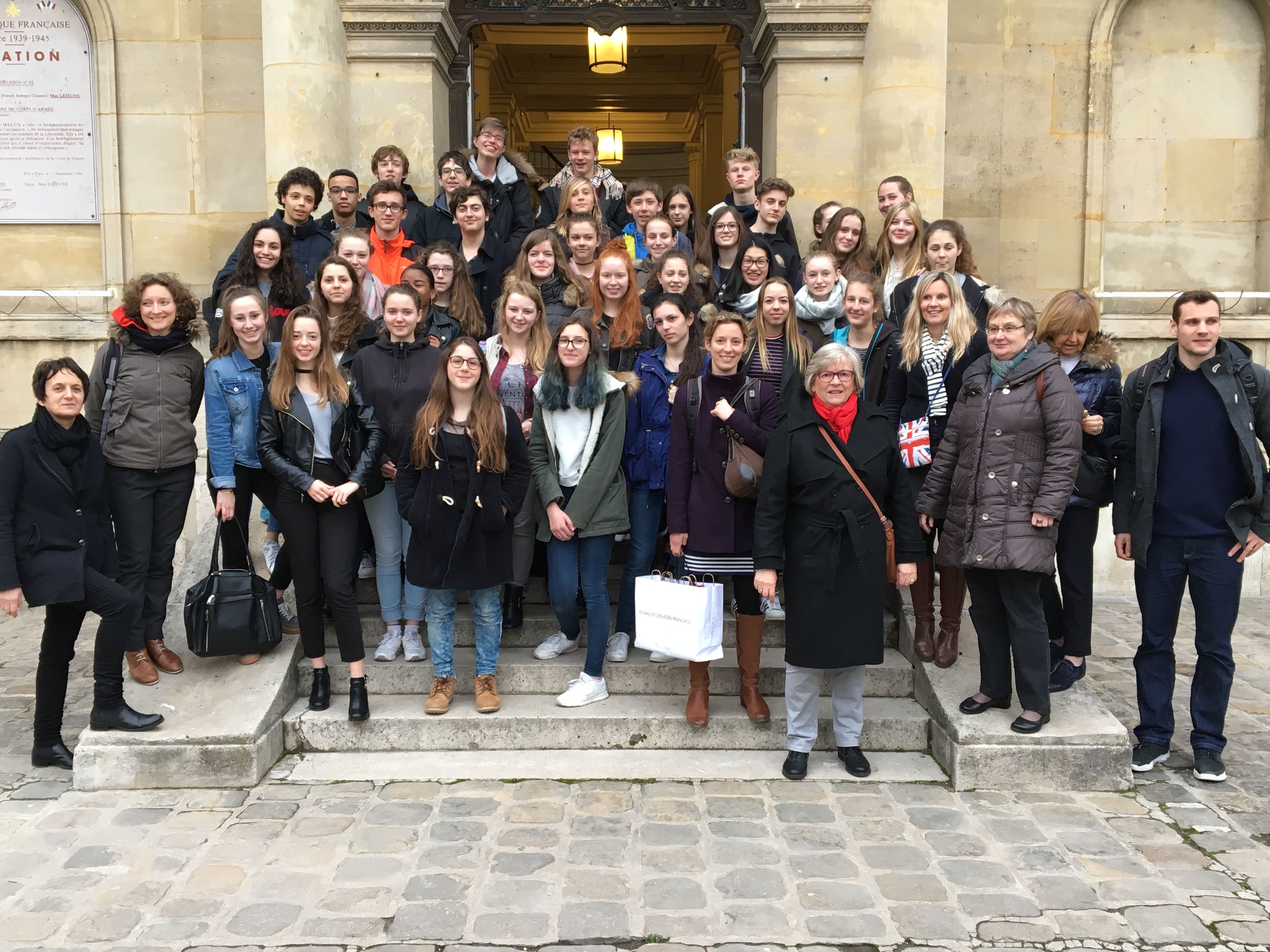 Accueil du lycée Fanny Leicht à l'Hôtel de Ville de Melun Accueil du lycée Fanny Leicht à l'Hôtel de Ville de Melun